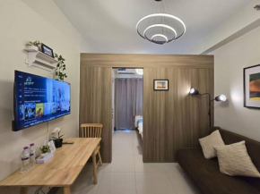 1BR Unit Condotel w Balcony FAME Residences -FM39